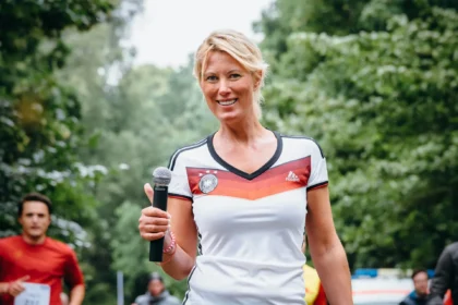 kamilla senjo kinder