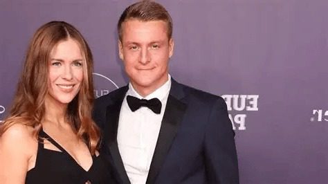 Felix Kroos Frau